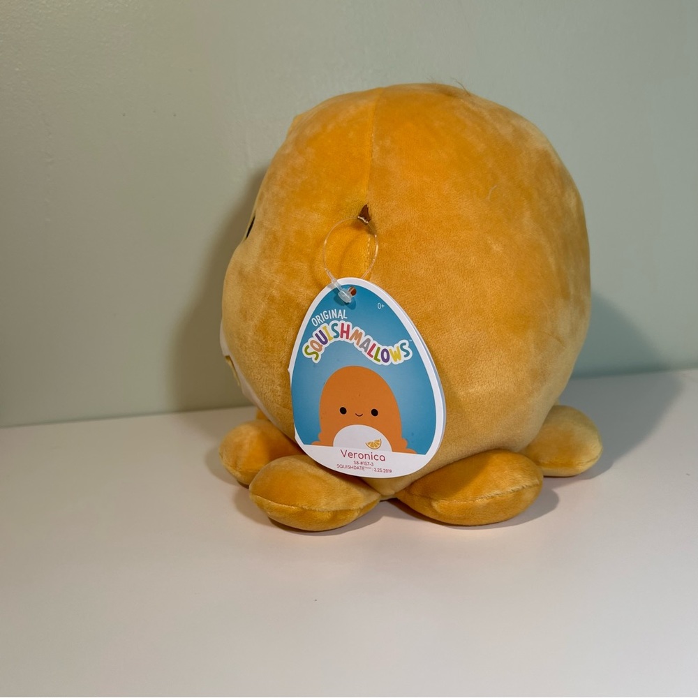 8” Veronica the Octopus - orange slice